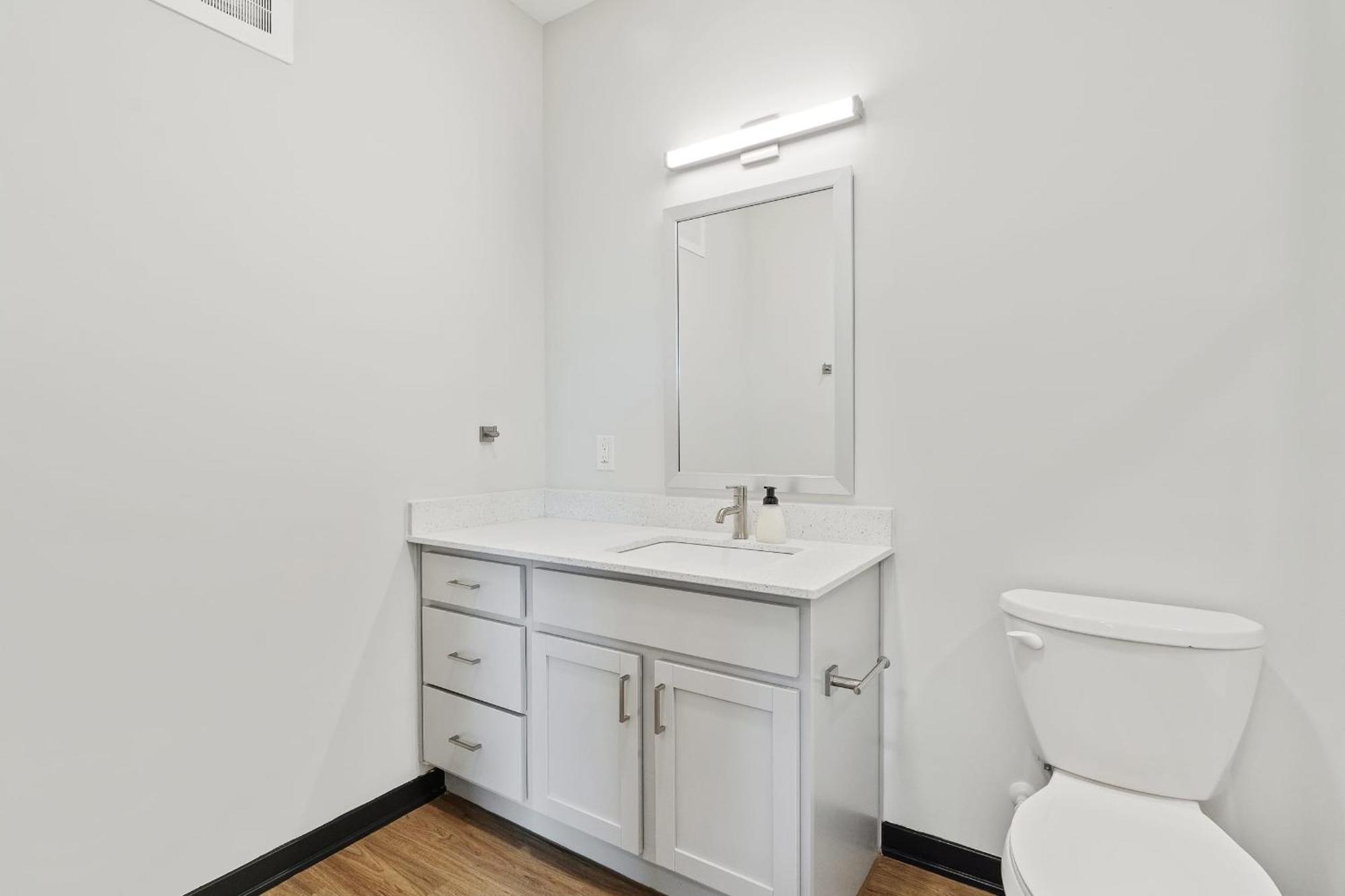 Cozysuites On Mass With Garage Parking #7 Indianapolis Ngoại thất bức ảnh